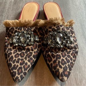 Crown Vintage Cheetah Flats